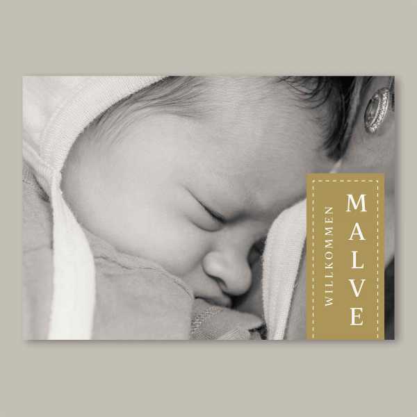 Geburtskarte – Klappkarte – 4-Seiter Klappkarte zur Geburt in der Größe DIN-A6 Querformat mit dem Design Malve